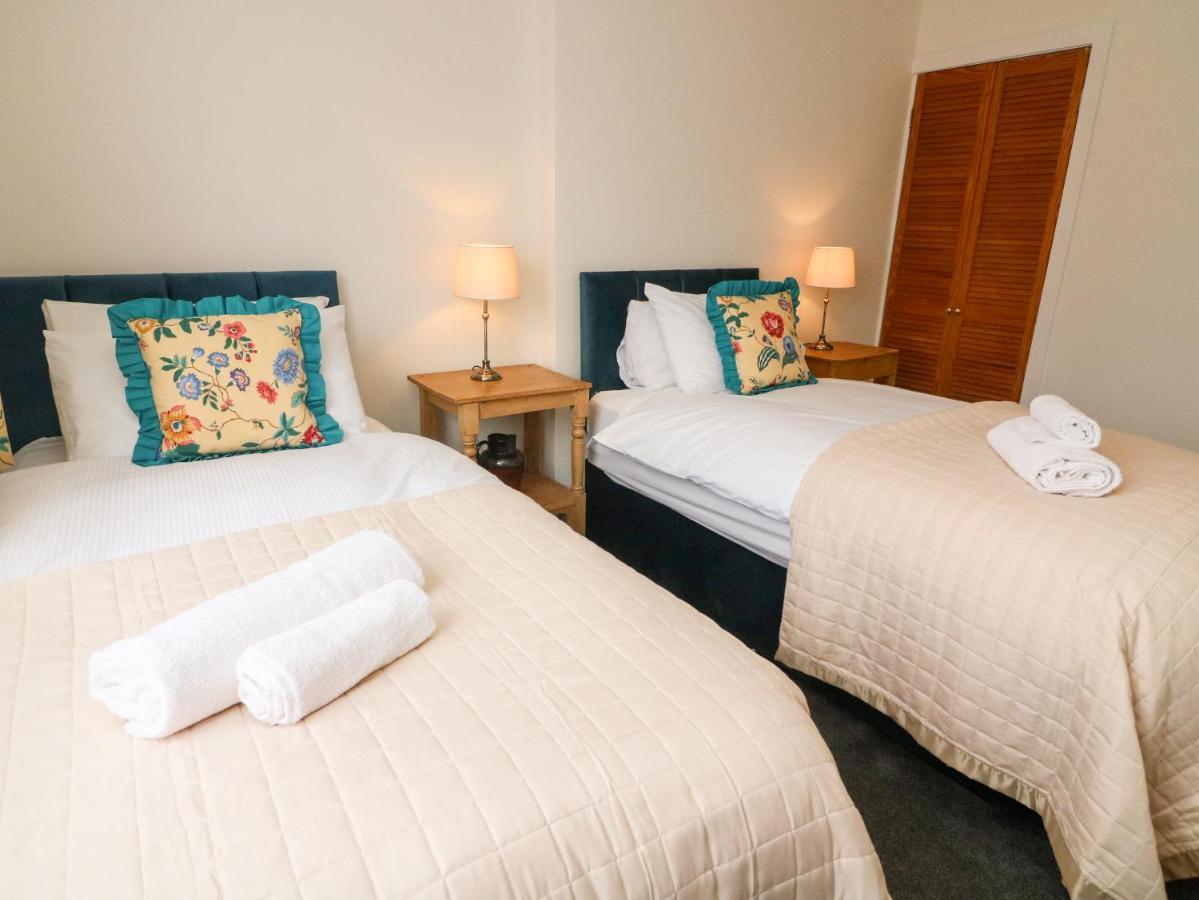 Villa 8 Oaks Field Ambleside Esterno foto